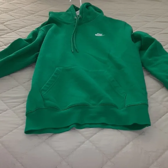 Nike Club Men's Fleece Pullover Green Hoodie - Picture 10 of 16